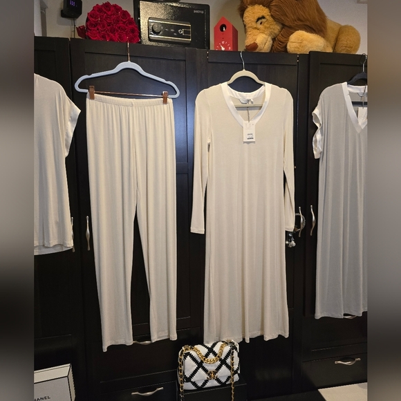 Frette Cascade Luxury Loungewear 2025 NWT  Beige /White Nightgown Silk & Cotton - Picture 11 of 12